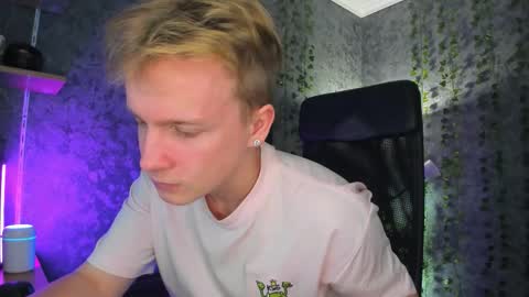 your Alex online show from October 2025 06:47:01 AM