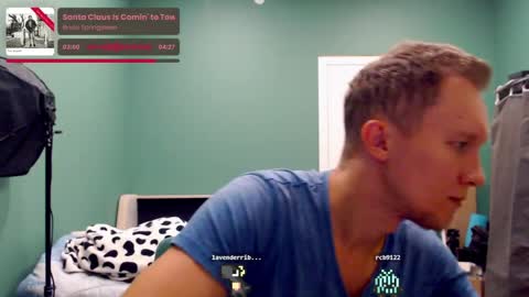 Snapshot of alex_amazing chatting on December 2024 10:32:01 PM Alex Amazing online show from December 2024 10:32:01 PM