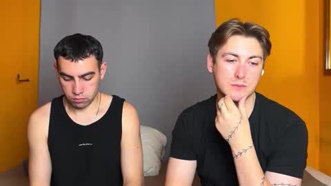 Snapshot of alex_and_drew chatting on February 2026 04:06:02 PM AlexDrew online show from February 2026 04:06:02 PM