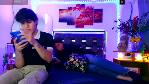 sneider online show from December 2024 06:48:01 PM