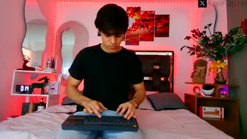 sneider online show from December 2024 06:31:02 PM