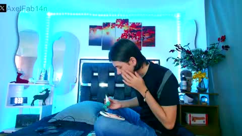 sneider online show from January 2025 07:00:02 PM