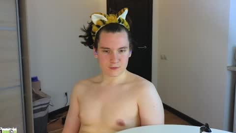 Snapshot of alex_candy_pump chatting on February 2025 01:10:01 AM FAVORITE online show from February 2025 01:10:01 AM