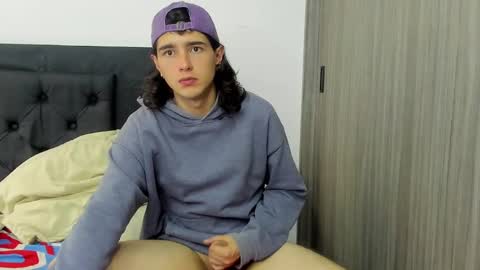 Snapshot of alex_connorr chatting on January 2025 08:07:02 PM alex_connorr online show from January 2025 08:07:02 PM