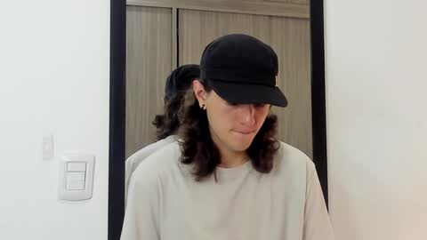 Snapshot of alex_connorr chatting on February 2025 05:14:01 PM alex_connorr online show from February 2025 05:14:01 PM