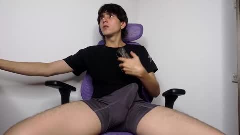 Snapshot of alex_connorr chatting on December 2025 12:29:01 AM alex_connorr online show from December 2025 12:29:01 AM