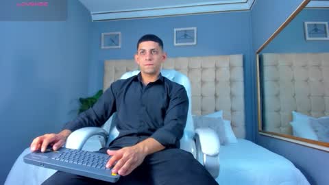 Snapshot of alex_cute77 chatting on September 2025 11:12:01 AM alex online show from September 2025 11:12:01 AM