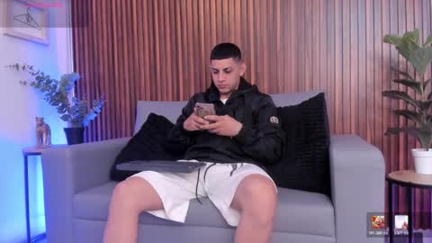 Snapshot of alex_cute77 chatting on February 2026 11:39:01 AM alex online show from February 2026 11:39:01 AM