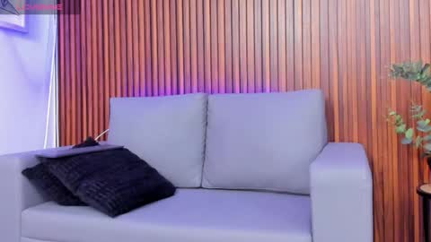 alex online show from March 2026 12:12:02 PM