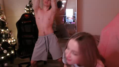 Snapshot of alex_gotcha chatting on January 2025 03:02:02 AM Alex online show from January 2025 03:02:02 AM