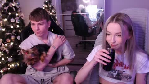 Snapshot of alex_gotcha chatting on January 2025 10:46:02 PM Alex online show from January 2025 10:46:02 PM