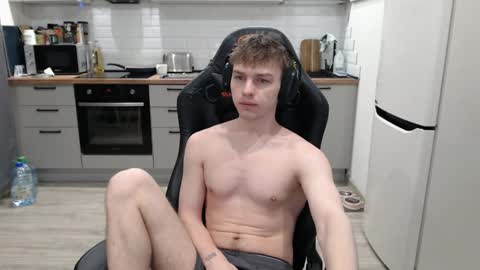 Snapshot of alex_gotcha chatting on January 2025 04:15:02 AM Alex online show from January 2025 04:15:02 AM