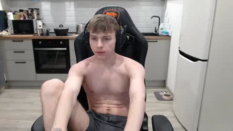 Snapshot of alex_gotcha chatting on February 2025 07:38:01 PM Alex online show from February 2025 07:38:01 PM