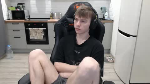 Snapshot of alex_gotcha chatting on February 2025 03:47:02 AM Alex online show from February 2025 03:47:02 AM