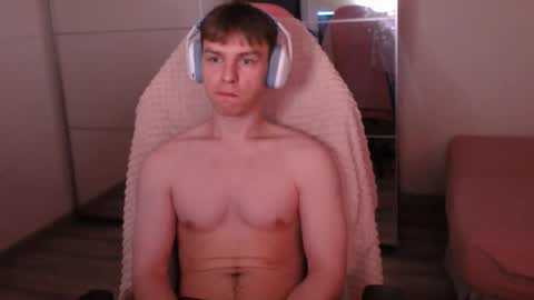 Snapshot of alex_gotcha chatting on September 2025 08:43:01 PM Alex online show from September 2025 08:43:01 PM