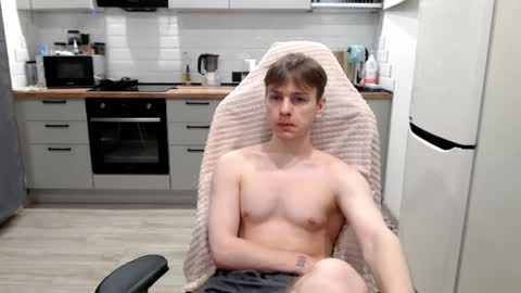 Snapshot of alex_gotcha chatting on November 2025 02:01:02 AM Alex online show from November 2025 02:01:02 AM