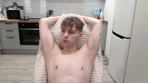 Snapshot of alex_gotcha chatting on November 2025 09:03:02 PM Alex online show from November 2025 09:03:02 PM