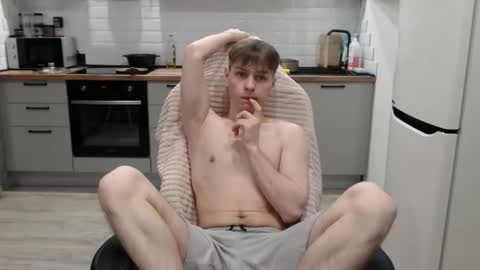 Snapshot of alex_gotcha chatting on November 2025 09:59:01 PM Alex online show from November 2025 09:59:01 PM