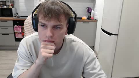 Snapshot of alex_gotcha chatting on January 2026 11:08:01 PM Alex online show from January 2026 11:08:01 PM