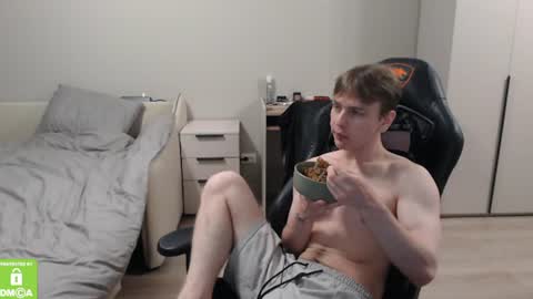 Snapshot of alex_gotcha chatting on July 2026 09:09:02 PM Alex online show from July 2026 09:09:02 PM