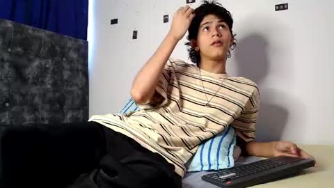 Snapshot of alex_mark_ chatting on April 2026 04:56:02 PM alex_mark_ online show from April 2026 04:56:02 PM