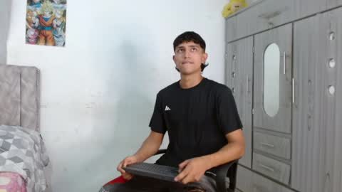 Snapshot of alex_martin47 chatting on March 2026 09:03:02 PM alex online show from March 2026 09:03:02 PM