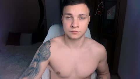 alex_milson online show from December 2024 12:11:01 AM