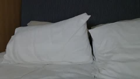 Nicha online show from April 2026 07:51:02 PM