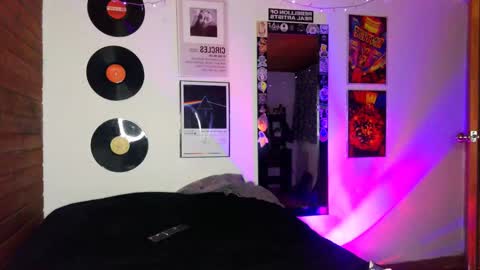 Alex online show from February 2025 02:07:01 AM