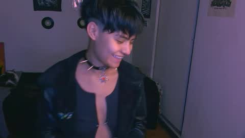 Alex online show from November 2025 11:03:01 PM