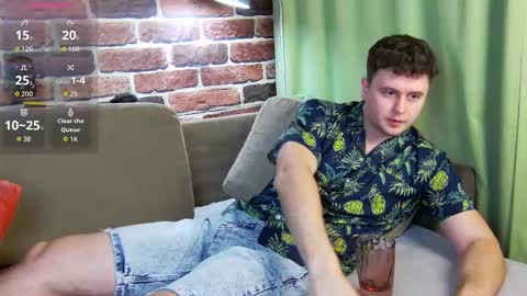 Snapshot of alex_onelove chatting on September 2025 07:56:02 AM Alex online show from September 2025 07:56:02 AM