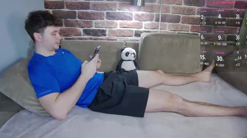 Snapshot of alex_onelove chatting on November 2025 07:11:02 AM Alex online show from November 2025 07:11:02 AM