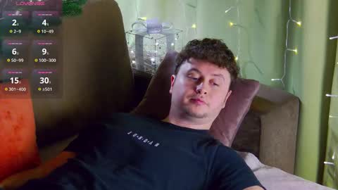 Snapshot of alex_onelove chatting on December 2025 07:04:02 AM Alex online show from December 2025 07:04:02 AM