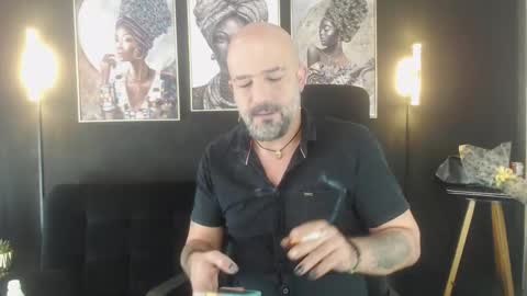 Snapshot of alex_saints_ce chatting on November 2025 04:23:01 PM Alex Saints online show from November 2025 04:23:01 PM