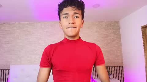 alex_santoss online show from July 2026 11:49:02 AM