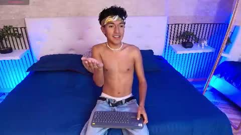 alex_santoss online show from July 2026 12:07:02 PM
