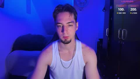 Snapshot of alex_smith0 chatting on January 2026 06:22:01 PM online show from January 2026 06:22:01 PM