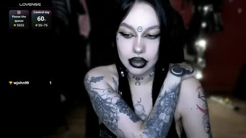 Snapshot of alex_succubus chatting on May 2026 05:24:02 AM Alex Succubus online show from May 2026 05:24:02 AM