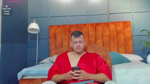 Snapshot of alex_tower chatting on December 2024 10:49:02 PM Alex Towers online show from December 2024 10:49:02 PM