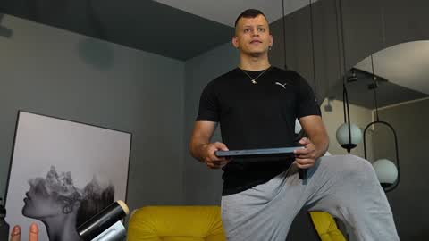 Snapshot of alex_tower chatting on January 2025 07:05:01 PM Alex Towers online show from January 2025 07:05:01 PM