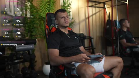 Snapshot of alex_tower chatting on January 2025 07:18:02 PM Alex Towers online show from January 2025 07:18:02 PM