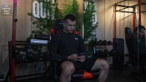 Snapshot of alex_tower chatting on February 2025 07:13:01 PM Alex Towers online show from February 2025 07:13:01 PM