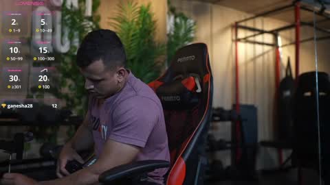 Snapshot of alex_tower chatting on February 2025 06:59:01 PM Alex Towers online show from February 2025 06:59:01 PM