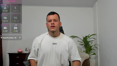 Snapshot of alex_tower chatting on October 2025 07:47:02 PM Alex Towers online show from October 2025 07:47:02 PM