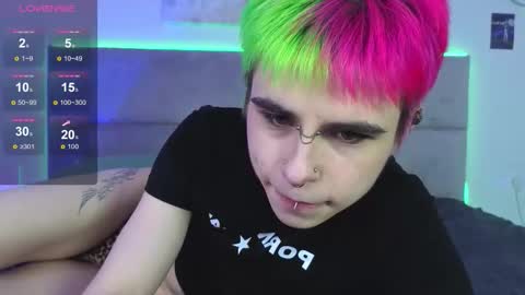 Snapshot of alex_valllley chatting on October 2025 11:05:01 PM Alex Valley online show from October 2025 11:05:01 PM