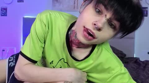 Snapshot of alex_valllley chatting on February 2026 11:17:01 PM Alex Valley online show from February 2026 11:17:01 PM