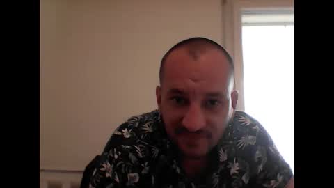 Snapshot of alex_vlad chatting on May 2026 01:06:01 PM Alexandru online show from May 2026 01:06:01 PM