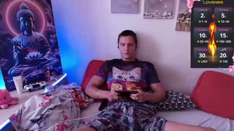 Snapshot of alex_wandhot chatting on July 2026 04:21:02 AM Alex WandHot online show from July 2026 04:21:02 AM