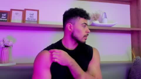 alex_wolf05 online show from February 2026 06:09:01 PM