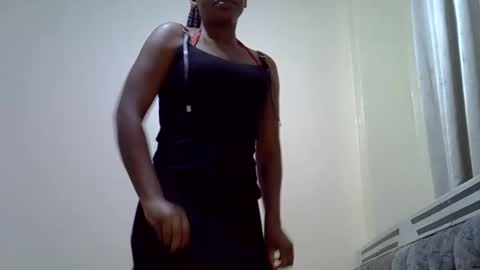 alexa_3909 online show from April 2026 11:43:01 PM